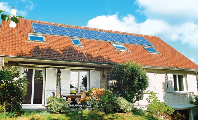 domicile-aérovoltaïque-énergie-bilan-solutions